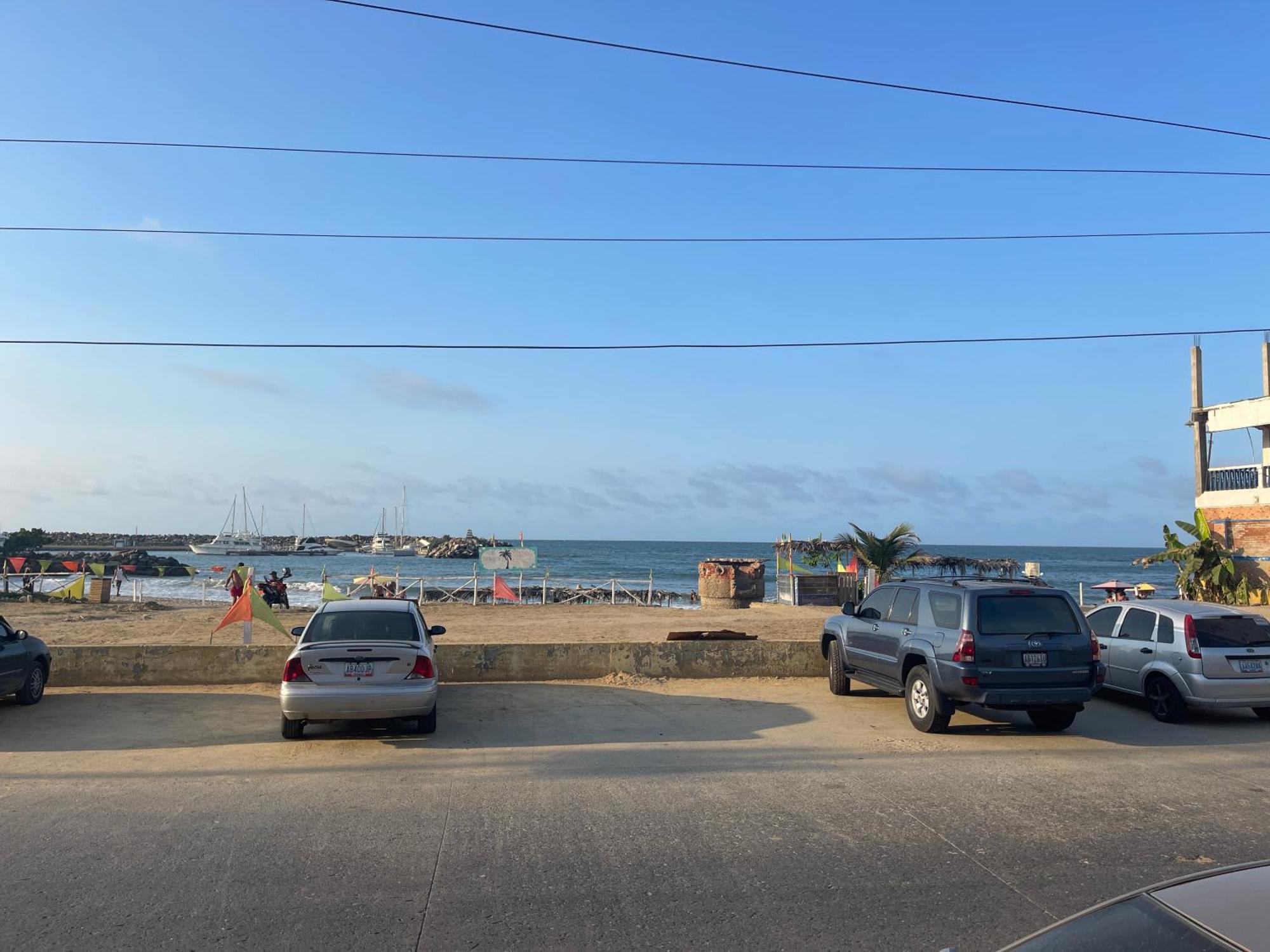 Hotel Brisas Del Mar 2022 Catia La Mar Exterior foto